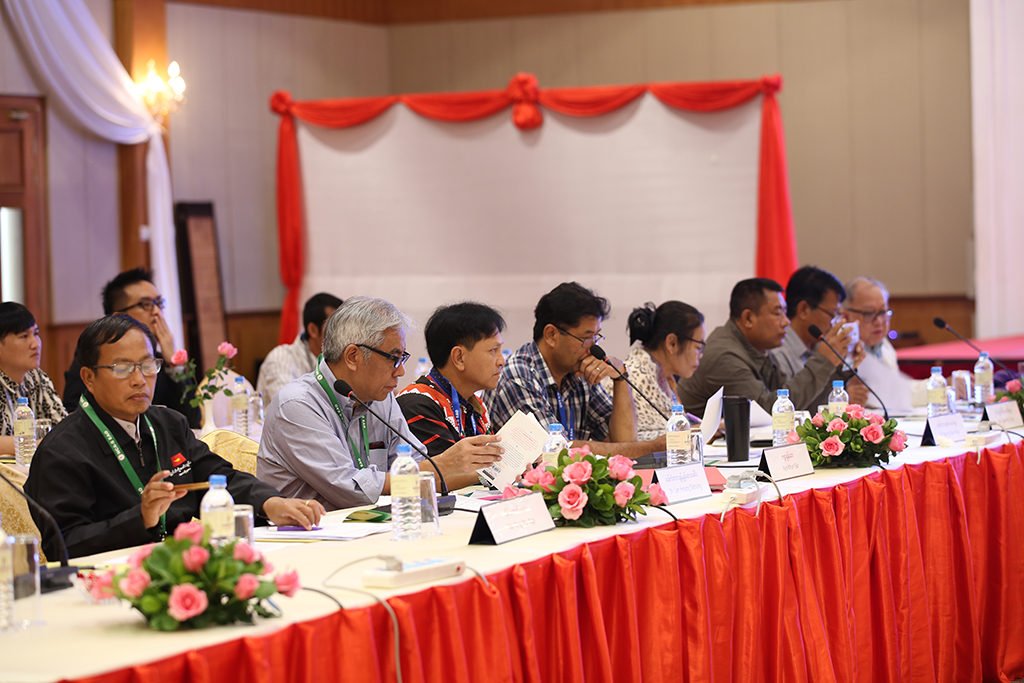 Myanmar Ethnic Armed Groups' Peace Negotiators and Govt to Meet Soon Myanmar Ethnic Armed Groups' Peace Negotiators and Govt to Meet Soon